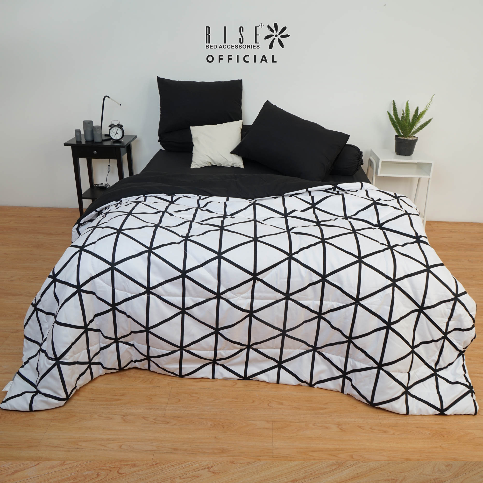 Set Sprei dan Bed Cover Aiden WHITE Micro Fiber 360TC - Image 2